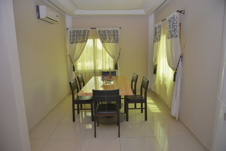 Living area 3, HOTEL LABASE 228, Golfe (incl Lomé)