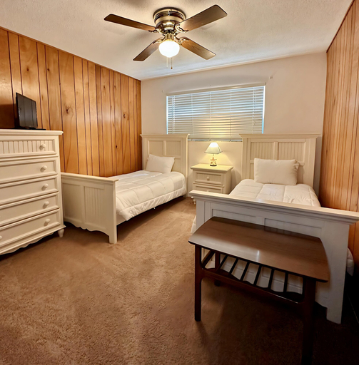 Room 3, Speed & Sand, Volusia