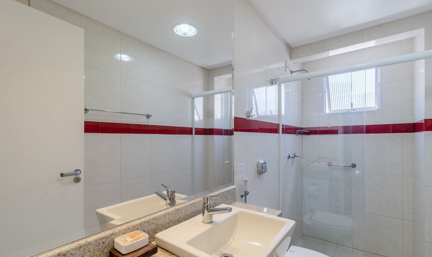 Bathroom 3, Hermoso Apt la Orla de Balneário Camboriú CET1604, Balneário Arroio do Silva