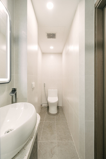 Bathroom 2, Trainstreet-Oldquarter-Elevator, Hoàn Kiếm