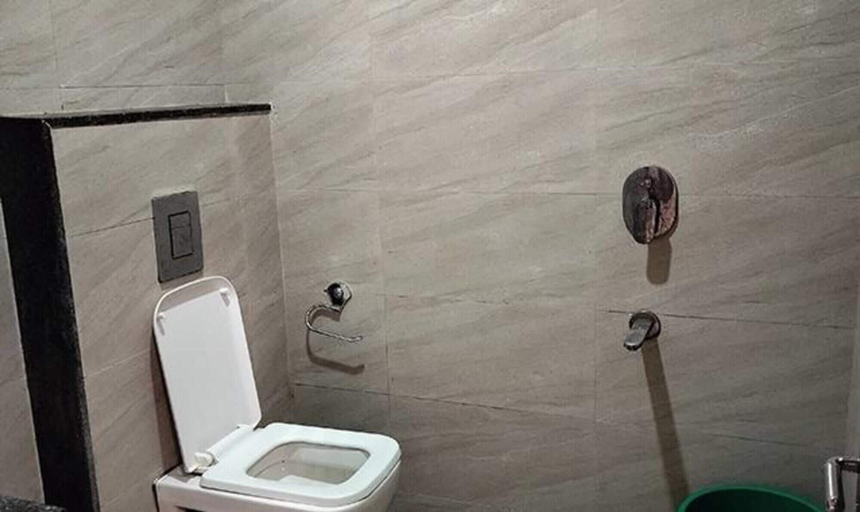 Bathroom 5, Fabhotel Swagath Inn, Bangalore