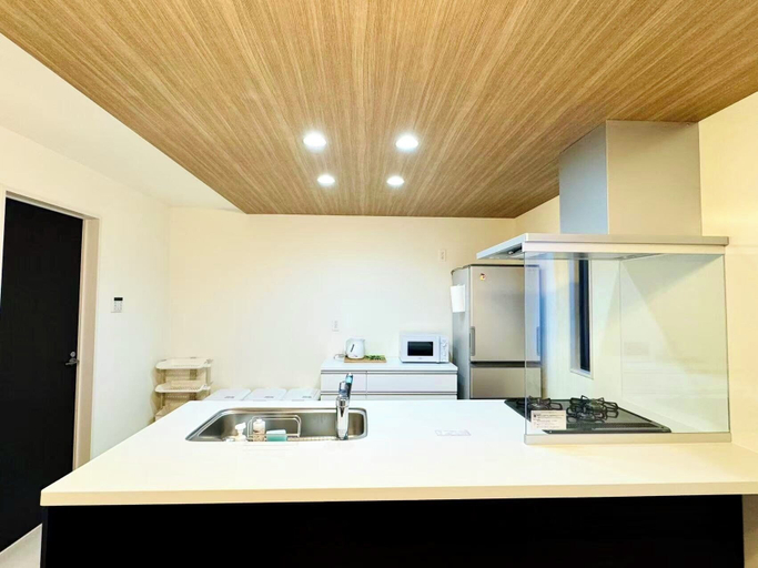 Private kitchen 5, Tropical Beach Vacation House, Ginowan