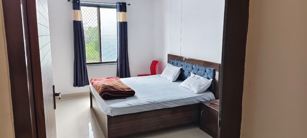 Room 4, Kanak Hotel & Restaurant, Chamoli