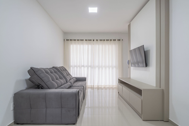 Living area 3, Apt w/ Balcony & Bbq, 650m to Beach Rgo0502, Itapema