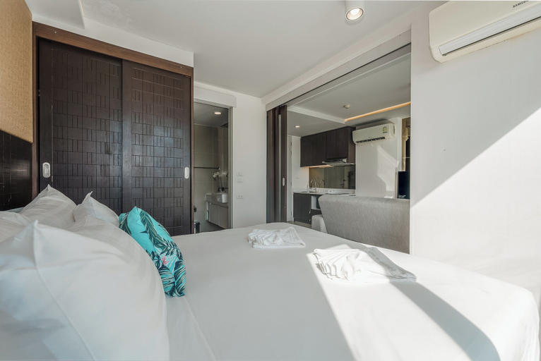 Room 4, TheAristoLuxury Beach Resort Phuket C153, Pulau Phuket