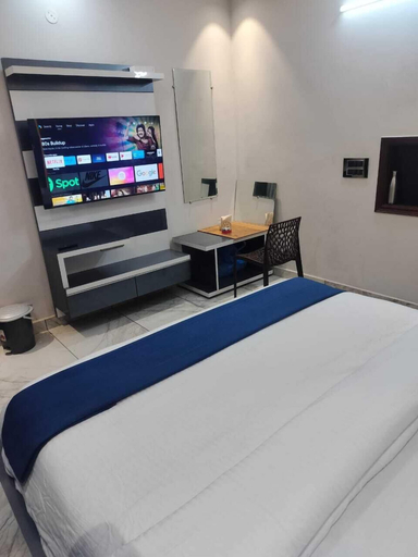 Room 4, Hotel River View Panipat, Panipat