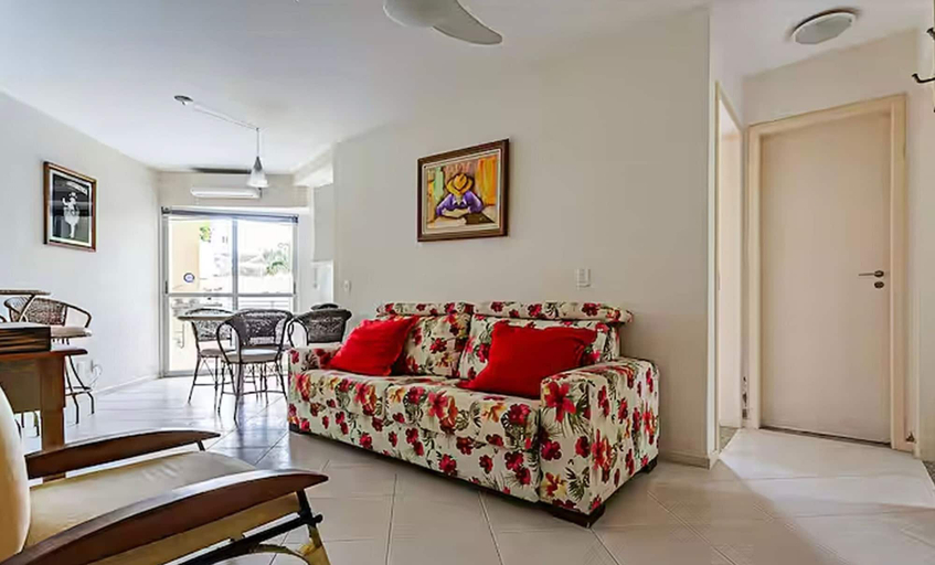 Living area 5, 2 b ap, 400m the Beach, Jurere Downtown Rgp208, Florianopolis