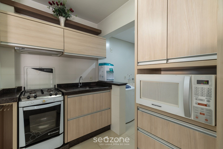 Private kitchen, RFO - Apartments Just Steps From Bombinhas Beach, Bombinhas