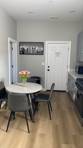Living area 3, Stylish Apartment near Chicago Downtown, Cook