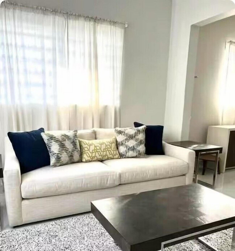 Others 5, Luxurious Beachside 3-Br Apt