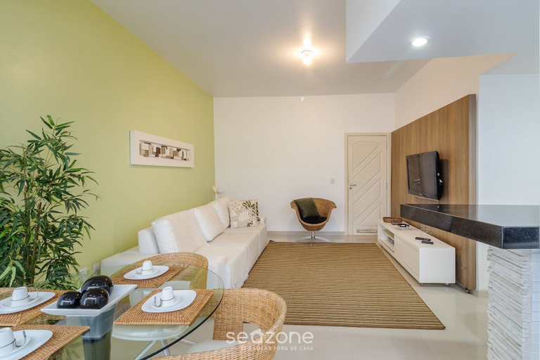 Living area, Ground Floor apt 5 min From Praia do Forte Ema101, Cabo Frio