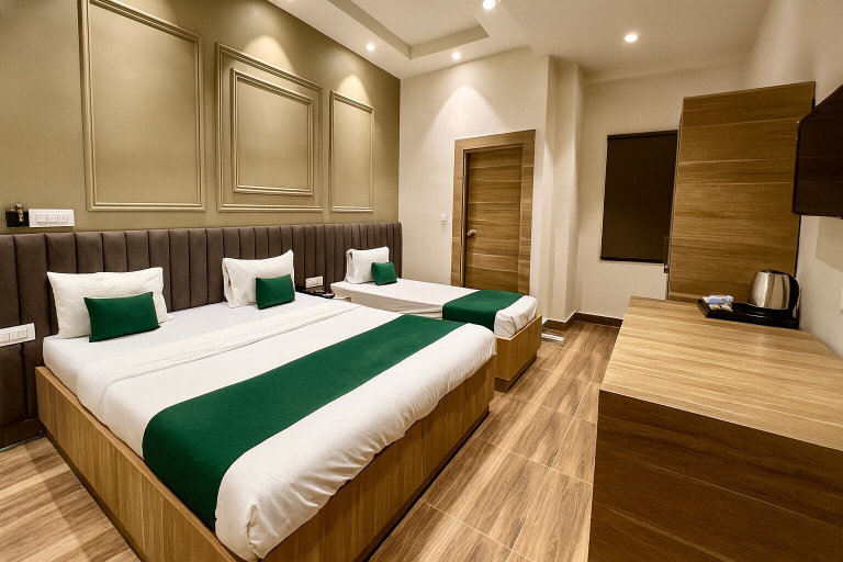 Bedroom 3, Hotel Citi Continental , Delhi