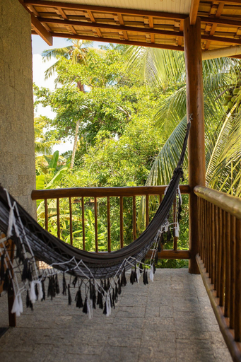Property grounds 3, Studios Taipa, Itacaré