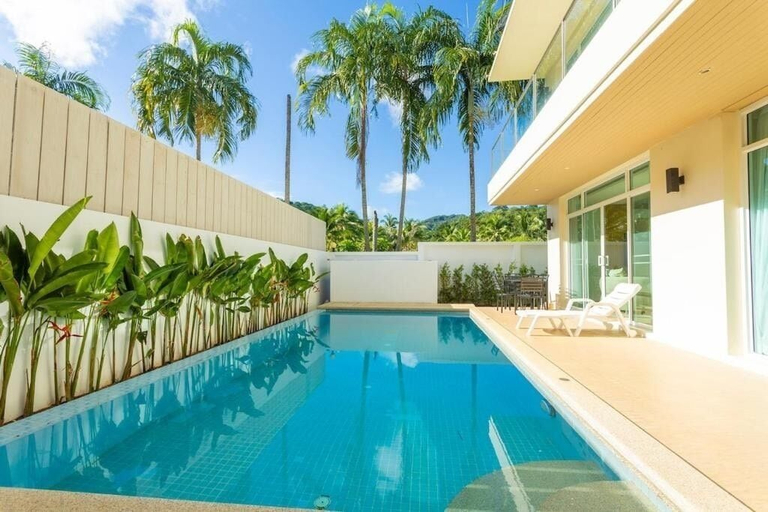 Pool, WalkingToAwardwinningNaiharnBeach4BRv129, Pulau Phuket