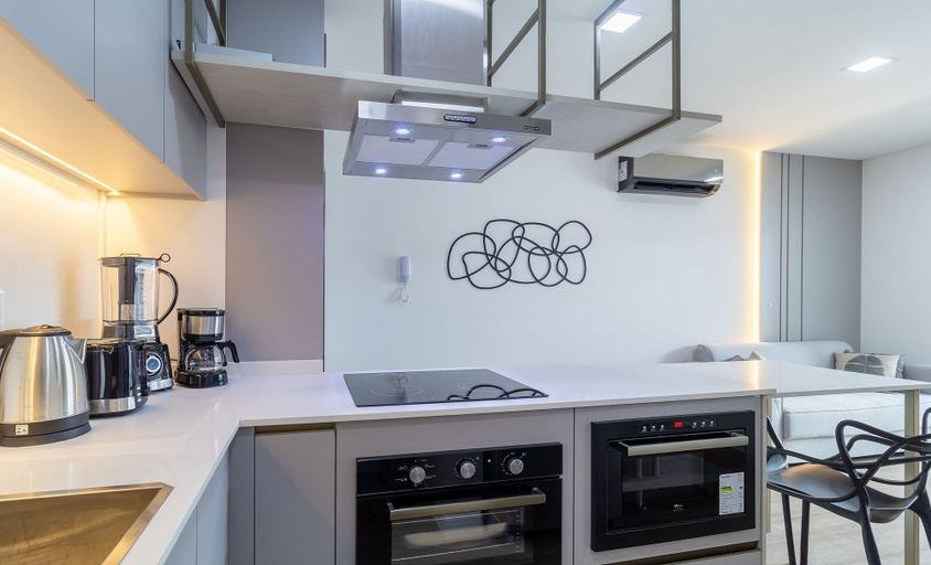 Private kitchen 5, Modern apt With Pool and hot Tub! Rhl0305, Florianopolis