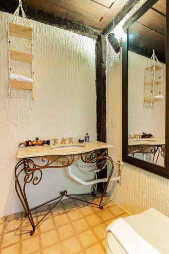 Bathroom 3, Country House, Campos do Jordao Ris845, Campo Limpo Paulista