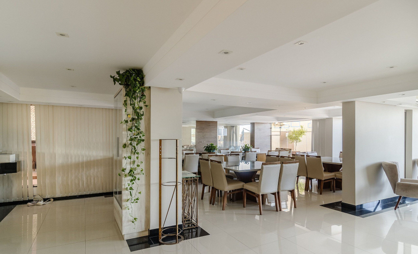 Dining 3, 3BR Beachfront apt w/ sea View Cet802, Balneário Arroio do Silva