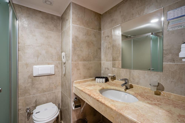 Bathroom 4, Golden Age Hotel Bodrum, Bodrum