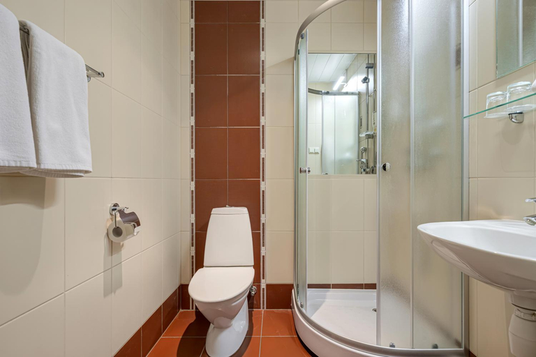 Bathroom 4, Hotel Rocca al Mare, Tallinn