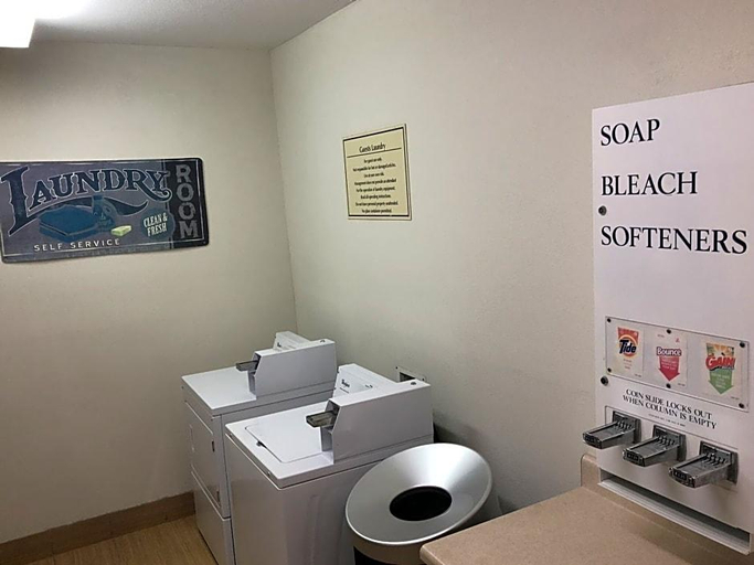 Bathroom 4, Sleep Inn (Mcdonough), Henry