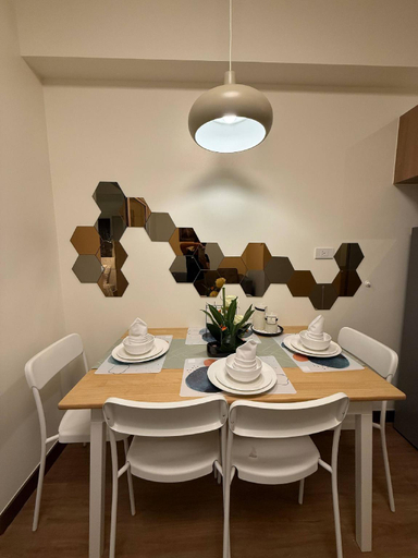 3, 1BR Luxury Apartment The Camden Place, Pasay City