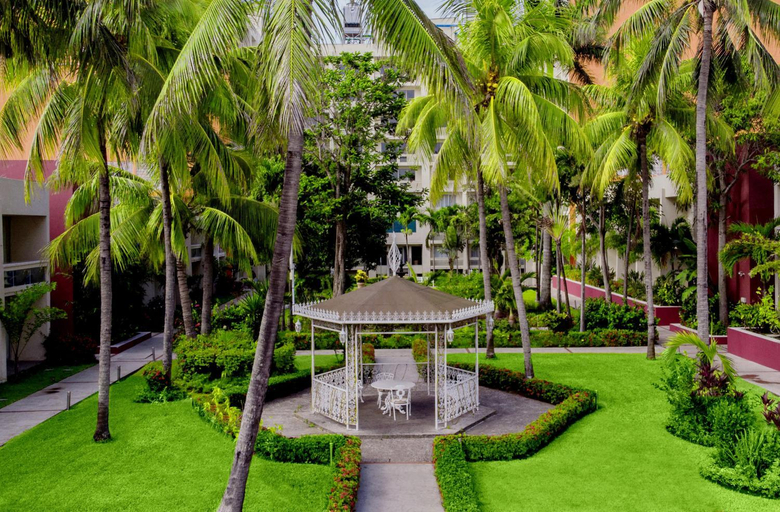 Public Area 4, Gamma Tampico, Altamira