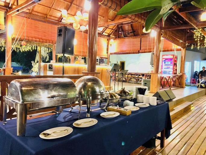 Food & Drinks 4, O Mary River Resort, Sihanoukville