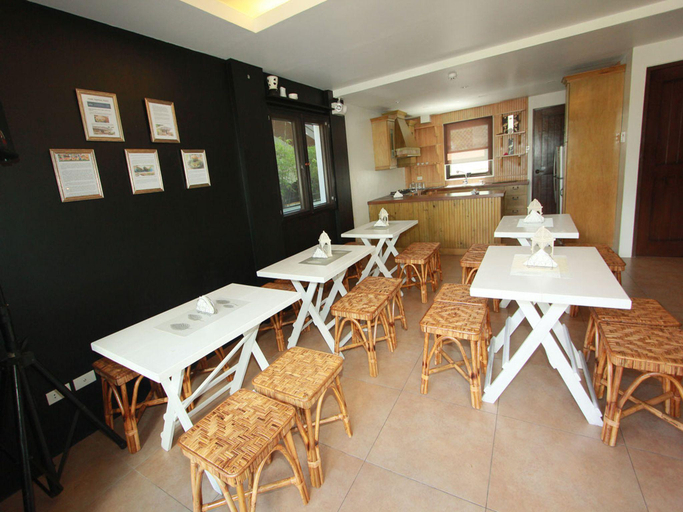 Food & Drinks 4, St.Patrick Village Baguio, Baguio City