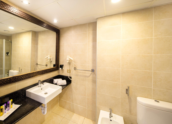 Bathroom 5, FERGUS Style Bahamas, Baleares