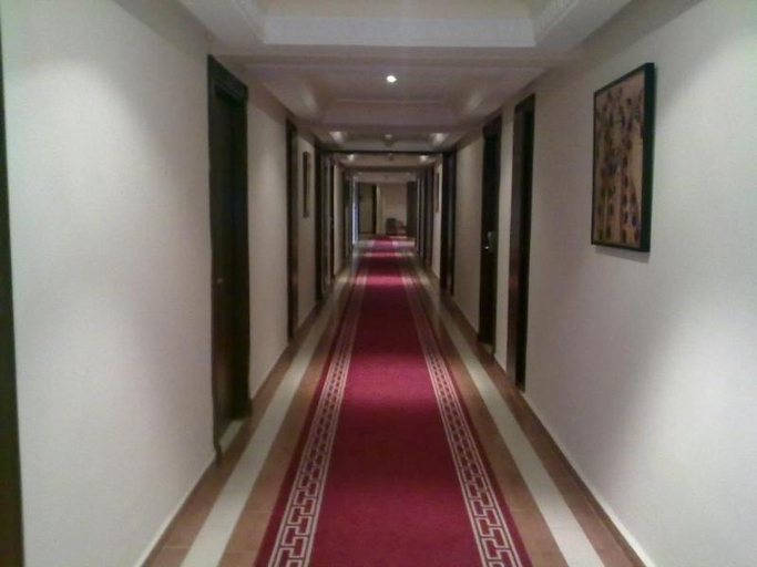 Others 4, Dreams Hotel, Tétouan