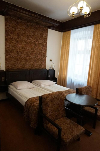 Bedroom 3, Dwor Polski Hotel, Środa Śląska