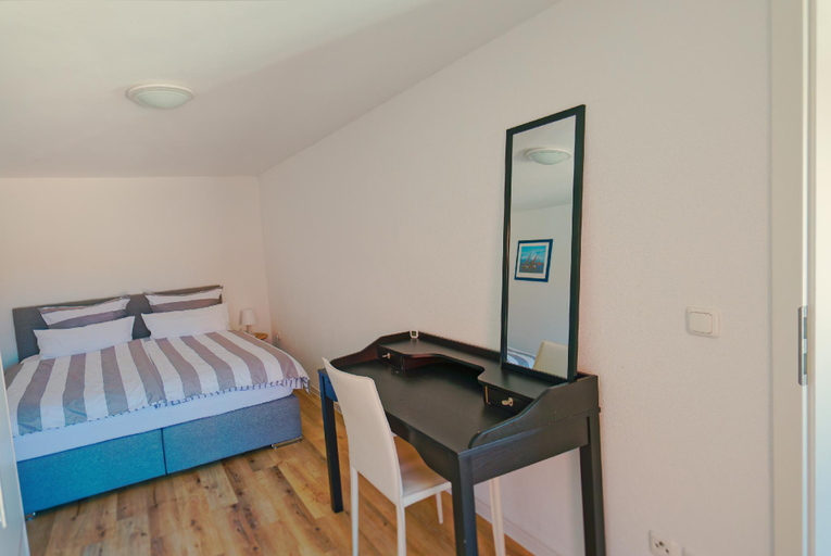 Bedroom 2, Shining apartment in Bamberg, Bamberg