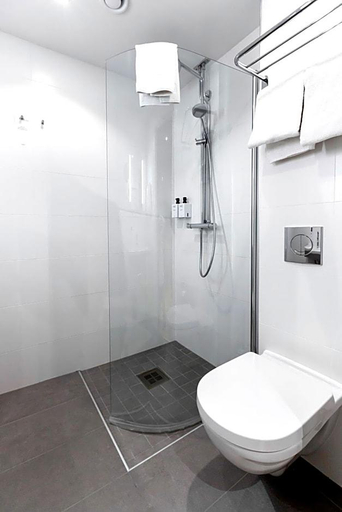 Bathroom 4, Scandic Uppsala Nord, Uppsala