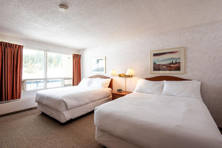 Bedroom 2, Lac Le Jeune Resort, Thompson-Nicola
