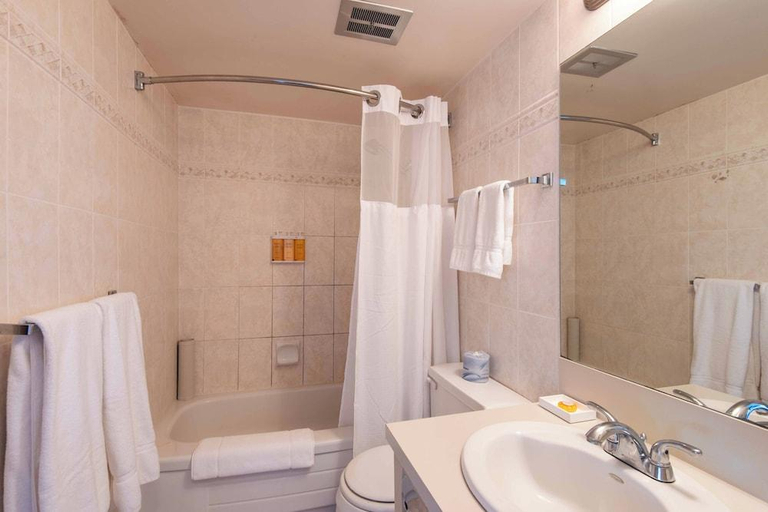 Bathroom 3, Lac Le Jeune Resort, Thompson-Nicola
