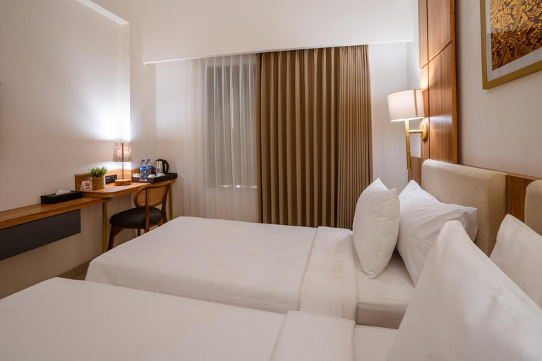 Bedroom 4, CRYSTALKUTA Hotel-Bali, Badung