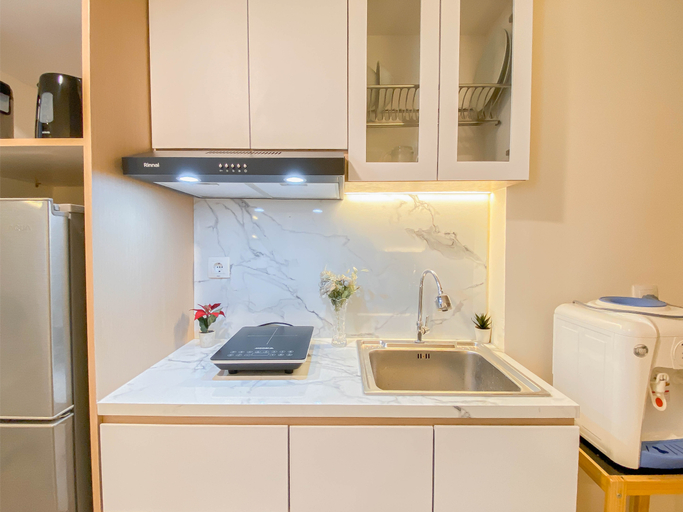 Others 4, Simply Look Studio at Meikarta By Apartment Travelio, Cikarang