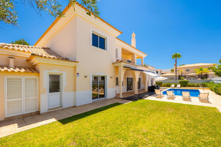 2, Villa Coute Real, Loulé