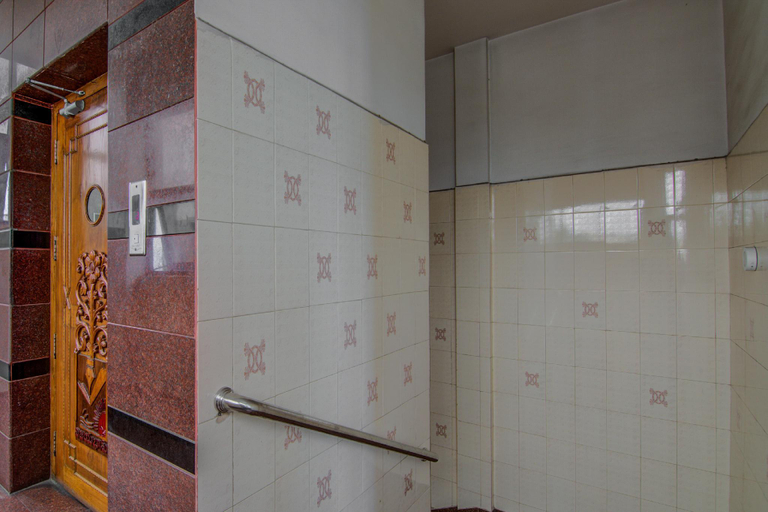Bathroom, Hotel VB Grand, Visakhapatnam
