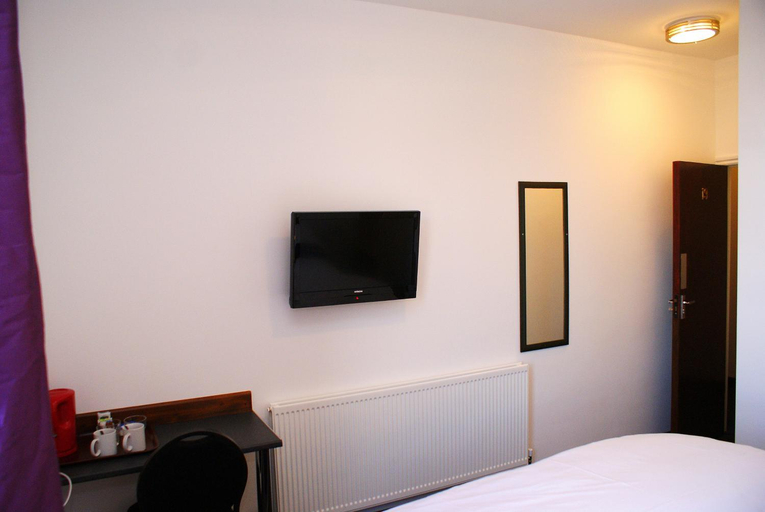 Bedroom 2, The Hindes Hotel - B&B, London