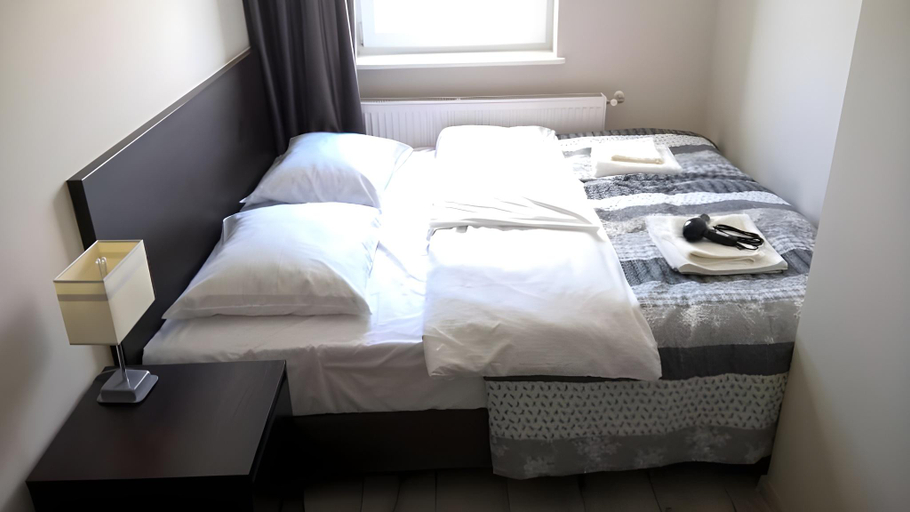 Bedroom 2, Sleepinn Gdansk Airport, Gdańsk City