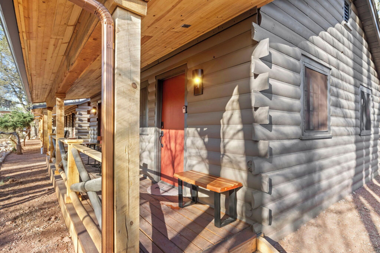 Primary image 1, Timber Lodge Cabins 31, El Paso