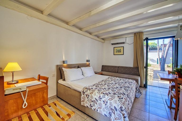Bedroom 3, Zaton Holiday Resort Apartments, Nin