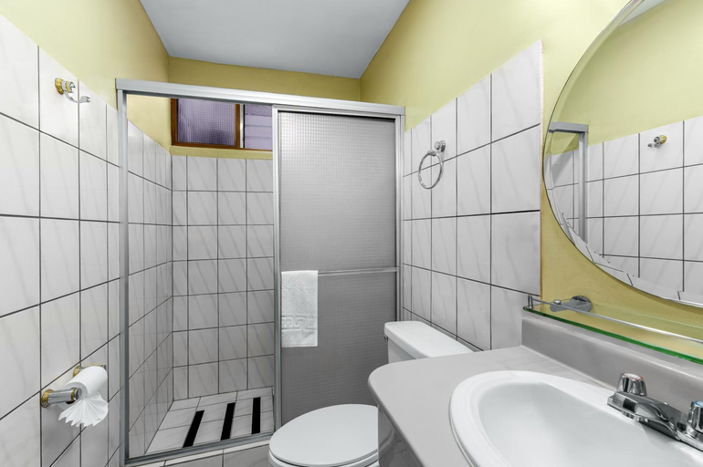 Bathroom 5, Hotel del Sur, Pérez Zeledón