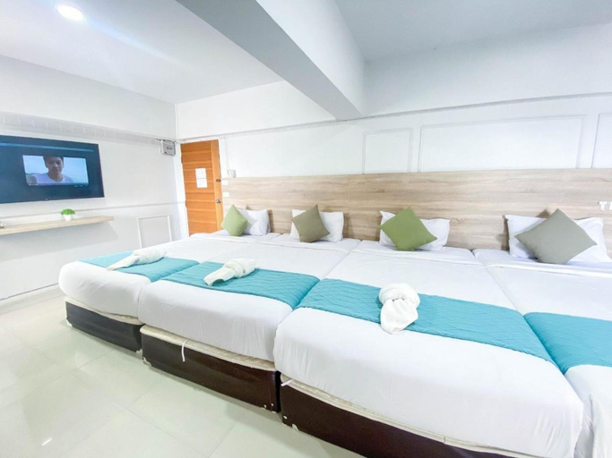 Bedroom 3, Beach Garden Hotel, St Julian's