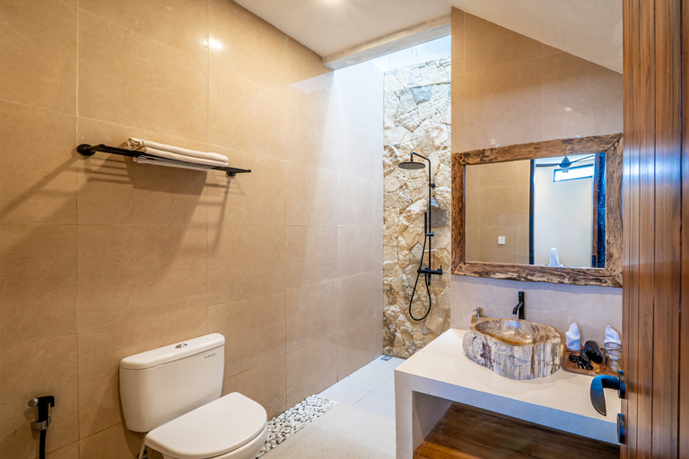 Bathroom 5, Naraprada Villa (permanently closed), Badung