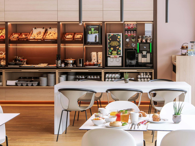 Food & Drinks 5, 7 Days Premium Hotel Salzburg-Urstein, Hallein