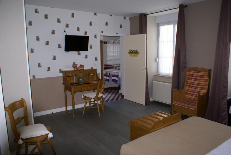 Others 5, Logis Hotel Restaurant Le Vedaquais, Sarthe