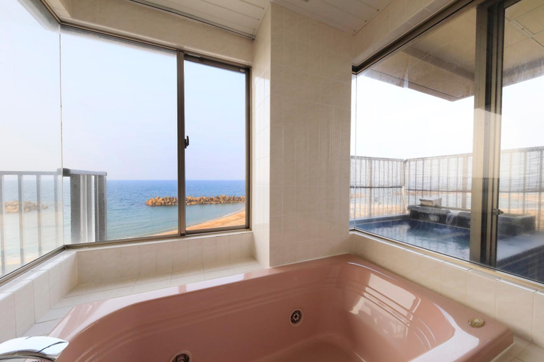 Bathroom 3, Yukibou Hakusen, Sakaiminato