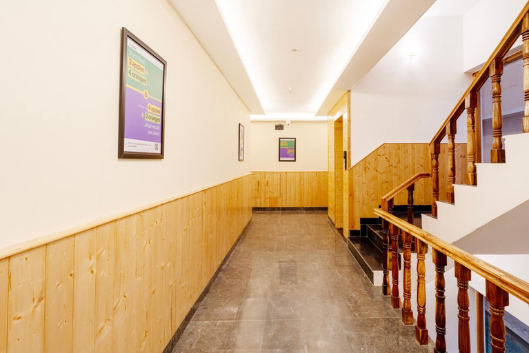 Public Area 2, Treebo Premium The Takey'S, Mall Road, Kullu